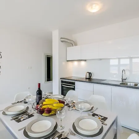 Ilicevic Kralja Zvonimira Appartement *
